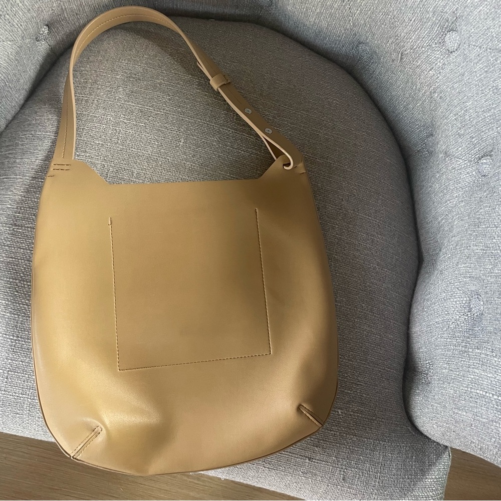 Everlane Cactus Leather Shoulder Bag Tote 🌵 - Picture 4 of 6